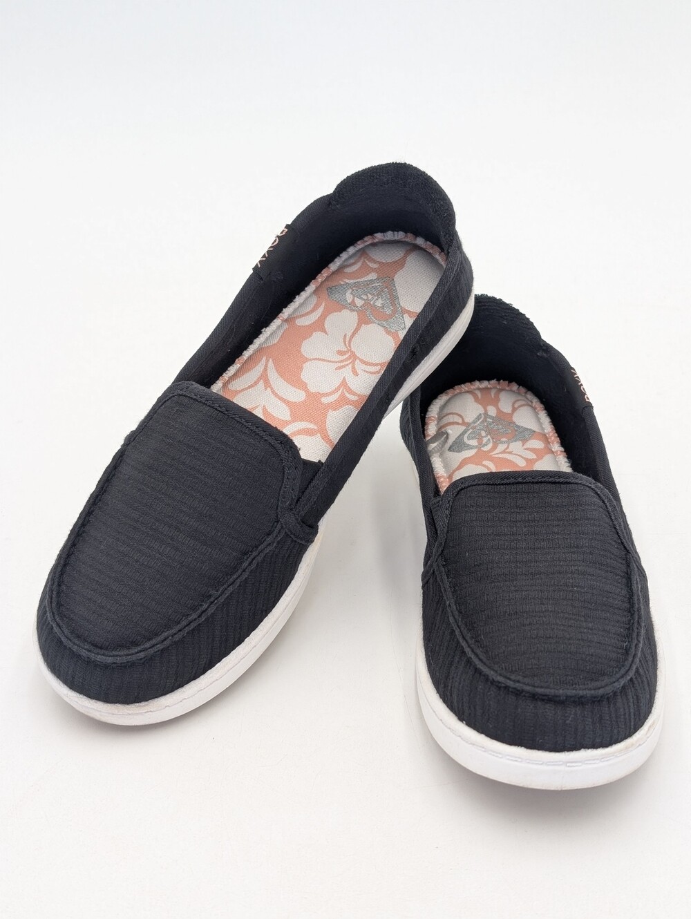 Roxy Minnow Sz 5 Women's Black/White Canvas & Herringbone Knit Slip-On Loafers - Picture 8 of 17